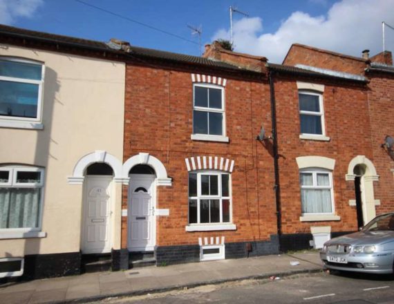 2 Bedroom Terraced